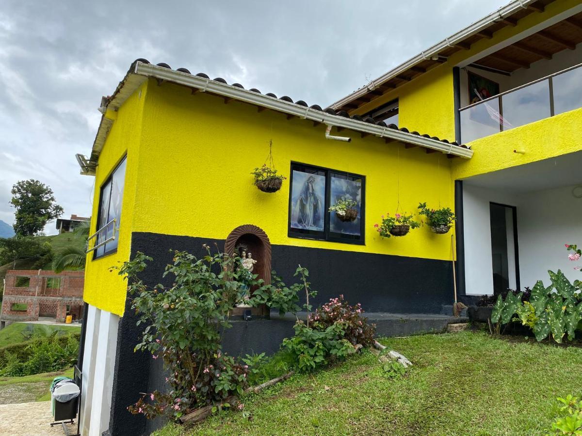 ホテル Alojamiento Campestre. San Carlos, Antioquia. エクステリア 写真